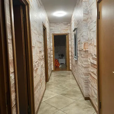 - Pusiano Villa Merone